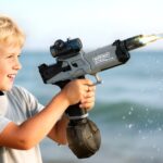Keezi Kids Adult Electric Water Gun 500ml Water Tank Light Squirt Guns Toys