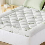 Giselle Bedding 5cm Pillowtop Mattress Topper 1000GSM Thick Soft Bamboo Cooling Pad for Back Pain Relief & Guest Bed Washable Overfilled Cover with 45cm Deep Pocket Queen